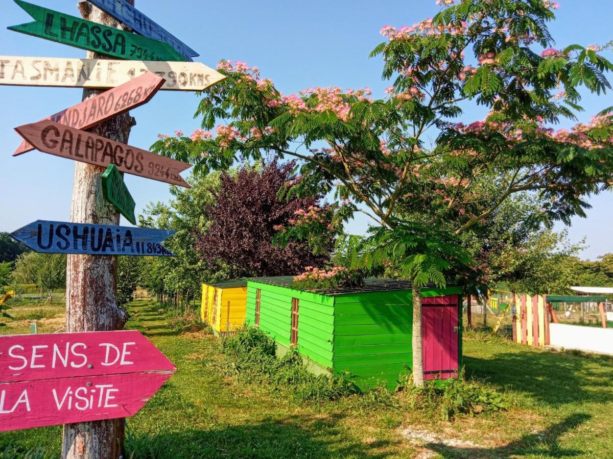 La Petite Ferme De Pouillon - Parc Animalier - Aire De Loisirs住宿加早餐旅馆 外观 照片